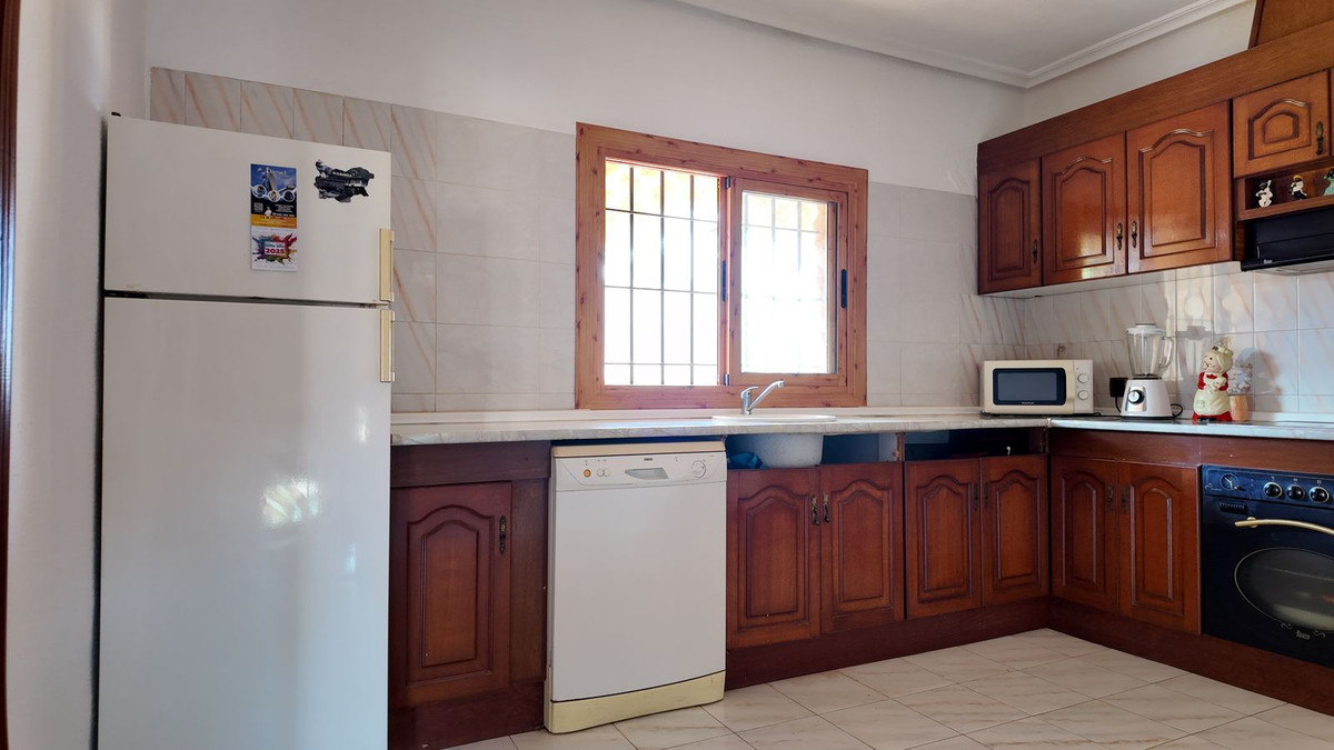 6 Bed Townhouse for sale in Los Balcones Costa Blanca, Alicante, Spain