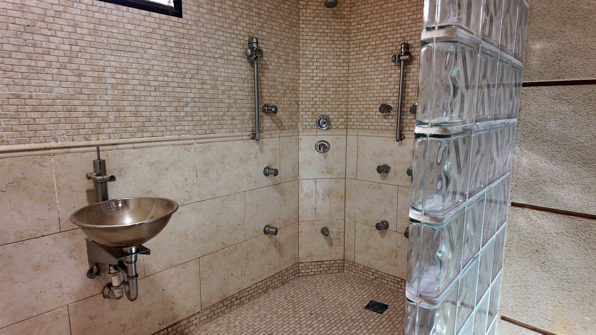 6 Bed Townhouse for sale in Los Balcones Costa Blanca, Alicante, Spain