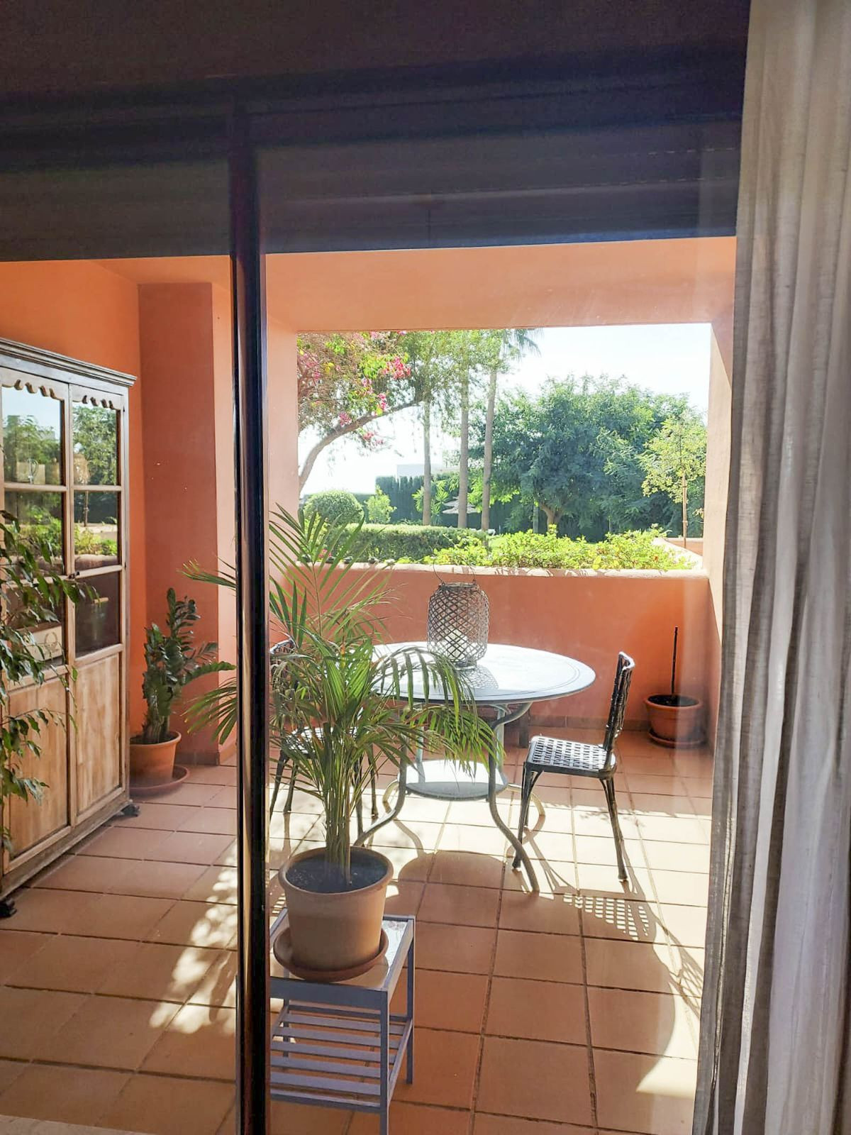 2 Bed Apartment for sale in La Duquesa Costa Del Sol, Málaga, Spain