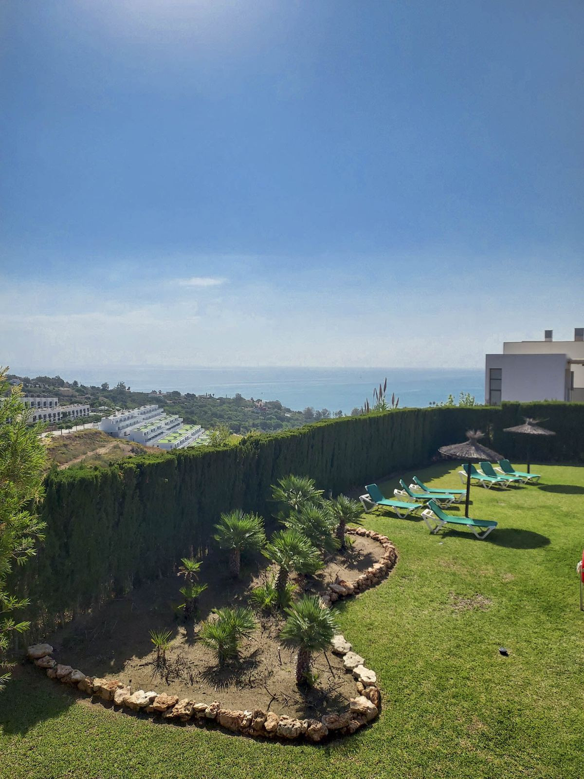 2 Bed Apartment for sale in La Duquesa Costa Del Sol, Málaga, Spain