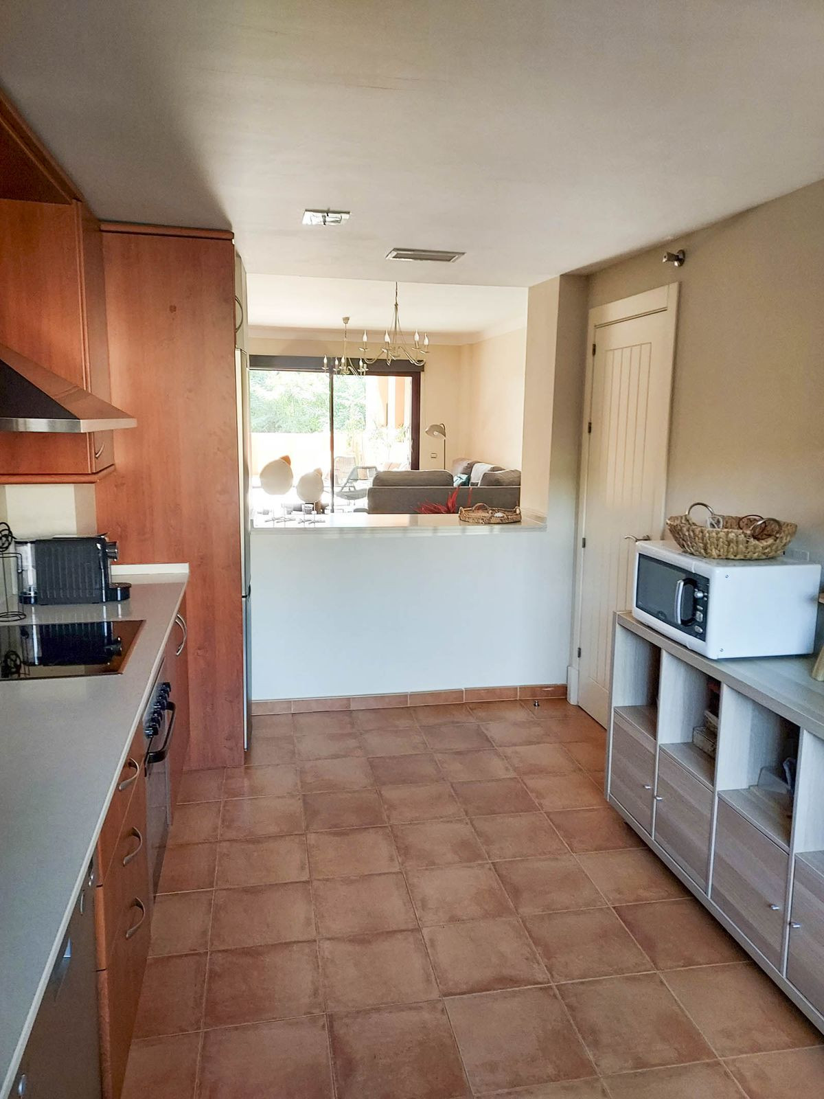 2 Bed Apartment for sale in La Duquesa Costa Del Sol, Málaga, Spain