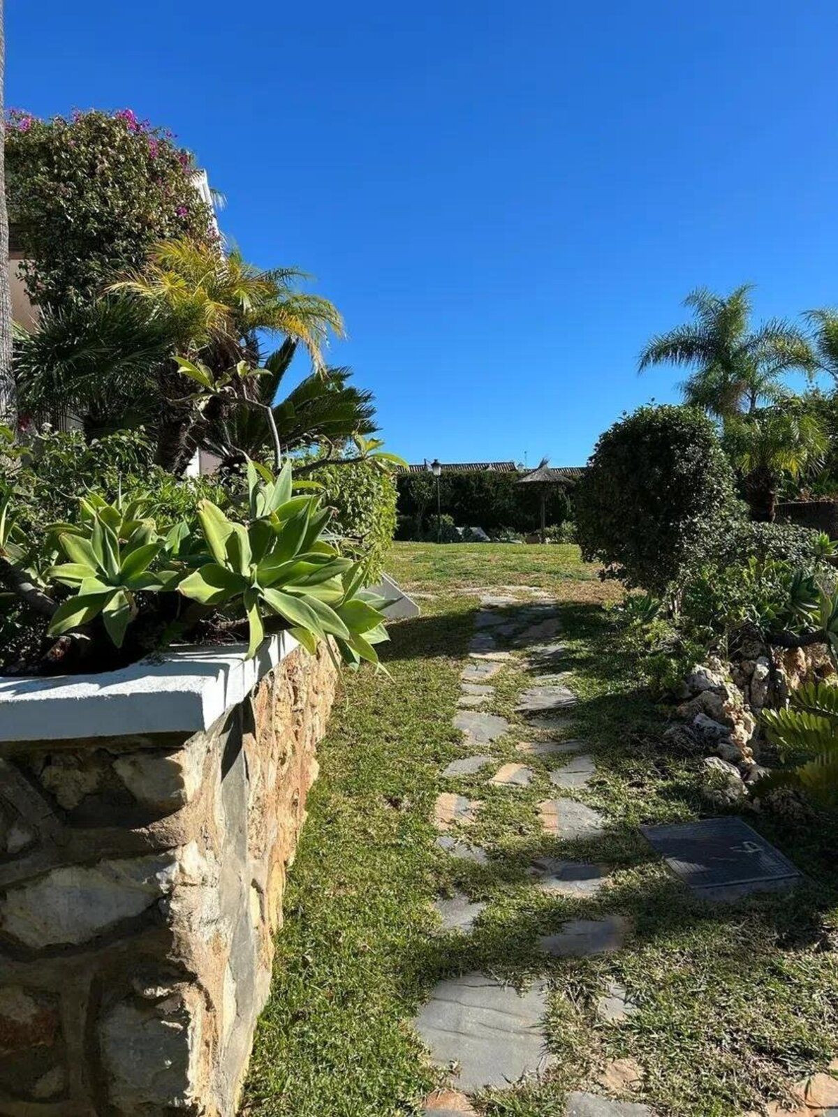 4 Bed Townhouse for sale in Atalaya Costa Del Sol, Málaga, Spain
