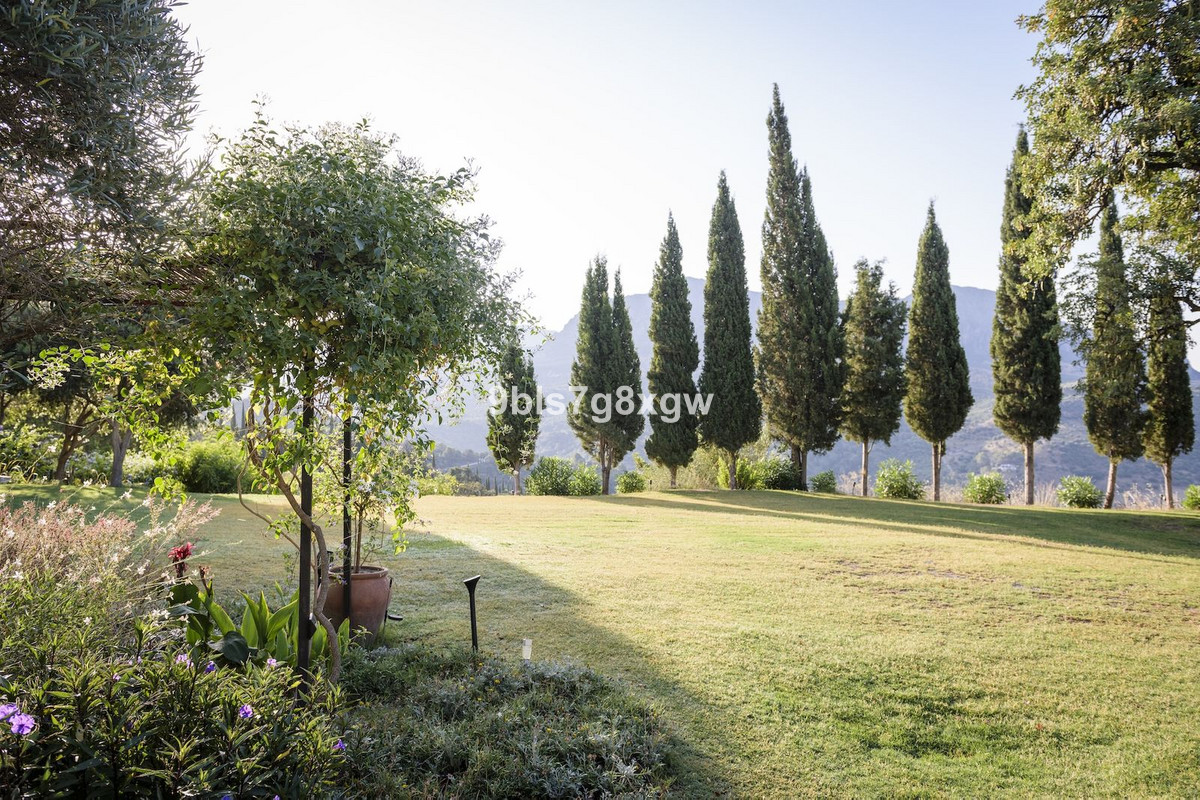 9 Bed Townhouse for sale in Gaucín Costa Del Sol, Málaga, Spain