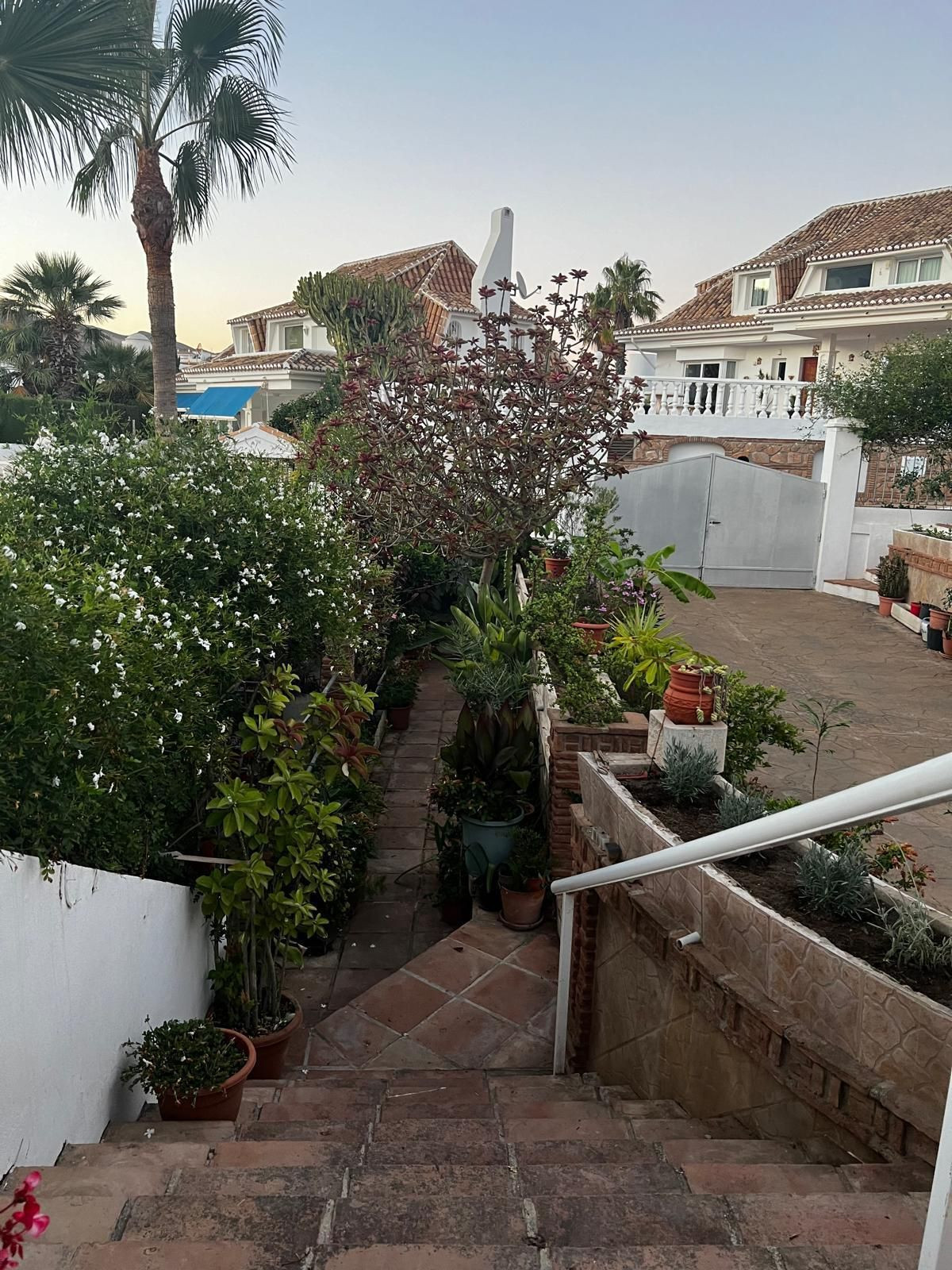 Se vende Villa - Chalet de 5 dormitorios en Costa Del Sol, Málaga, España