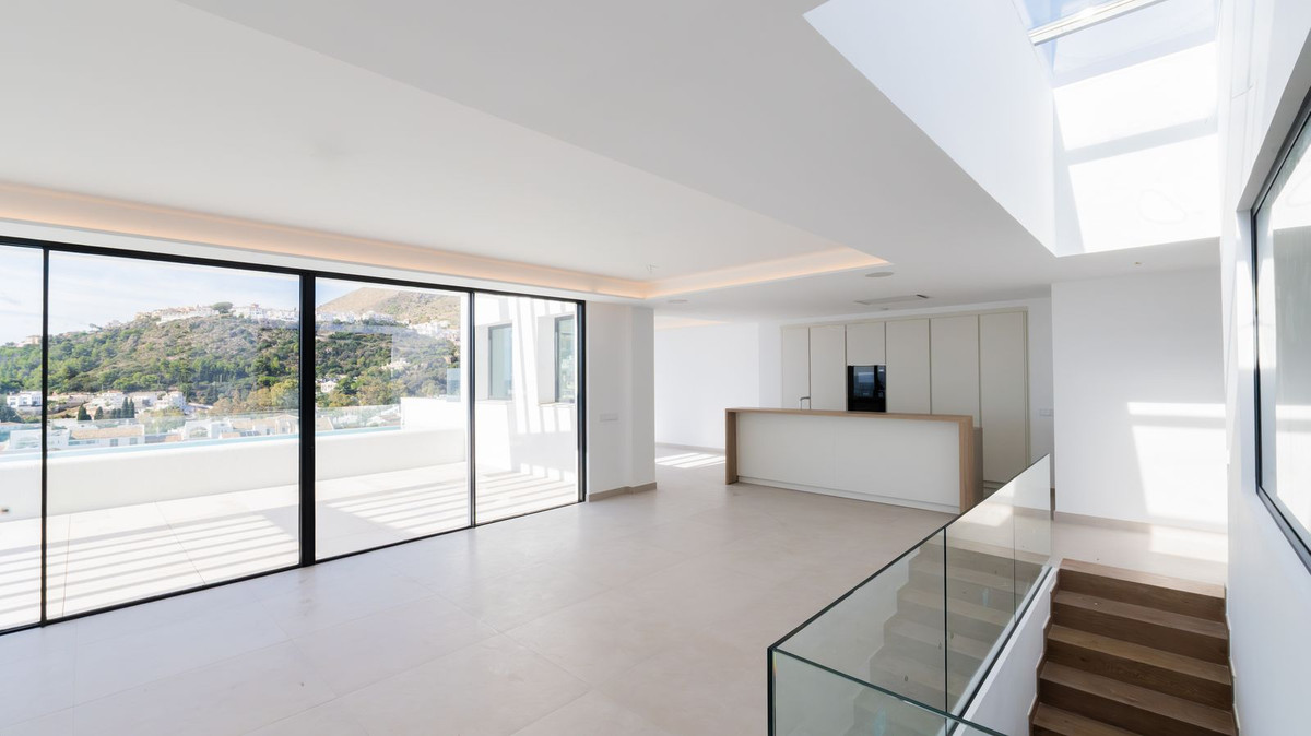 Se vende Villa - Chalet de 4 dormitorios en Costa Del Sol, Málaga, España