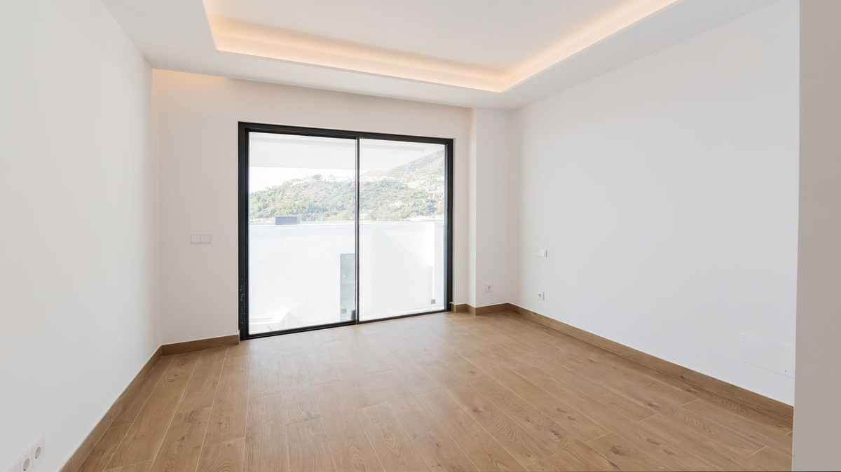 Se vende Villa - Chalet de 4 dormitorios en Costa Del Sol, Málaga, España