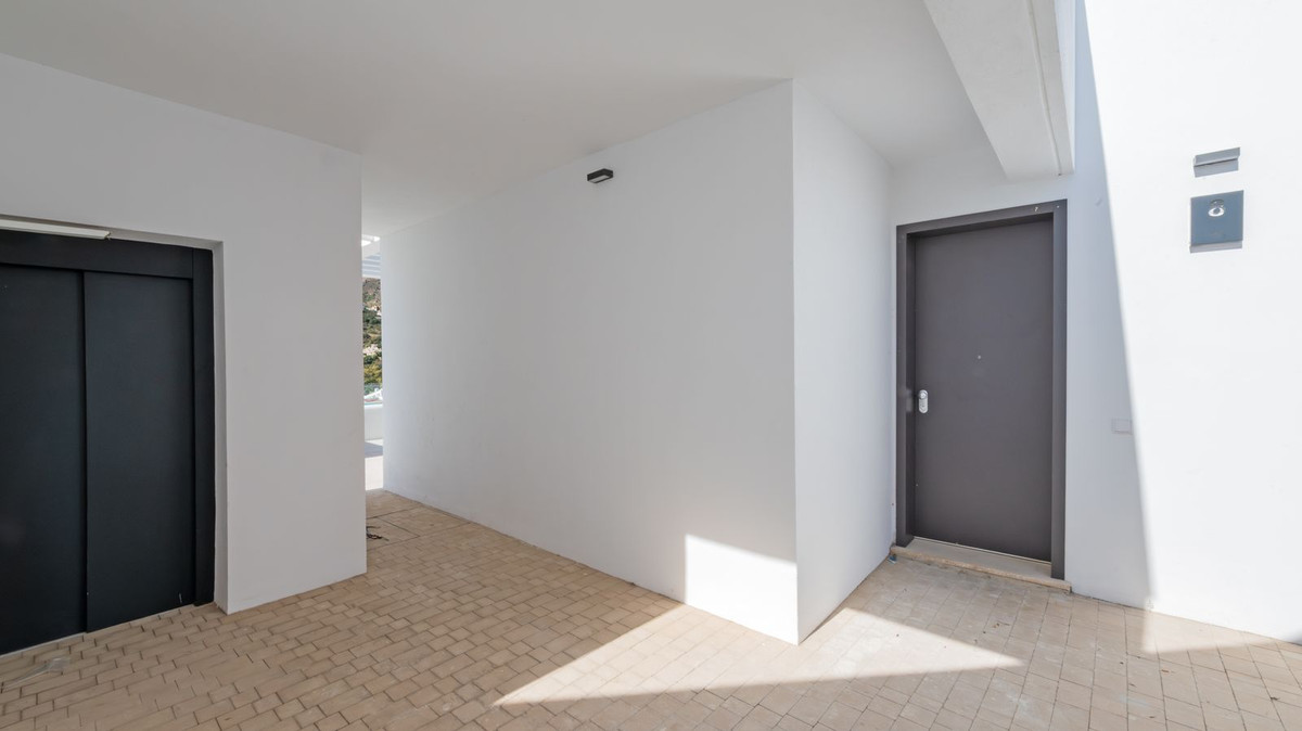 Se vende Villa - Chalet de 4 dormitorios en Costa Del Sol, Málaga, España
