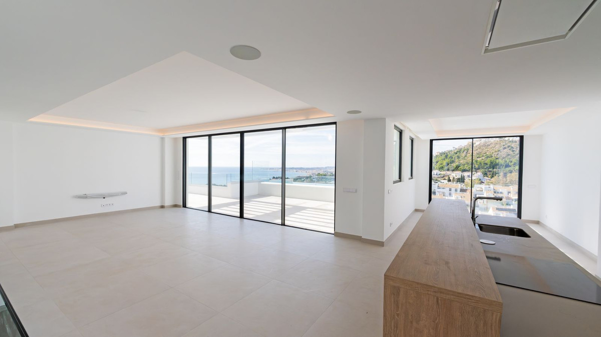 Se vende Villa - Chalet de 4 dormitorios en Costa Del Sol, Málaga, España