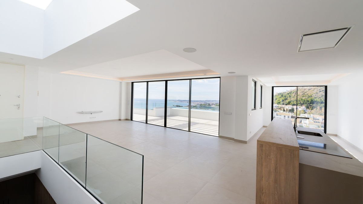 Se vende Villa - Chalet de 4 dormitorios en Costa Del Sol, Málaga, España