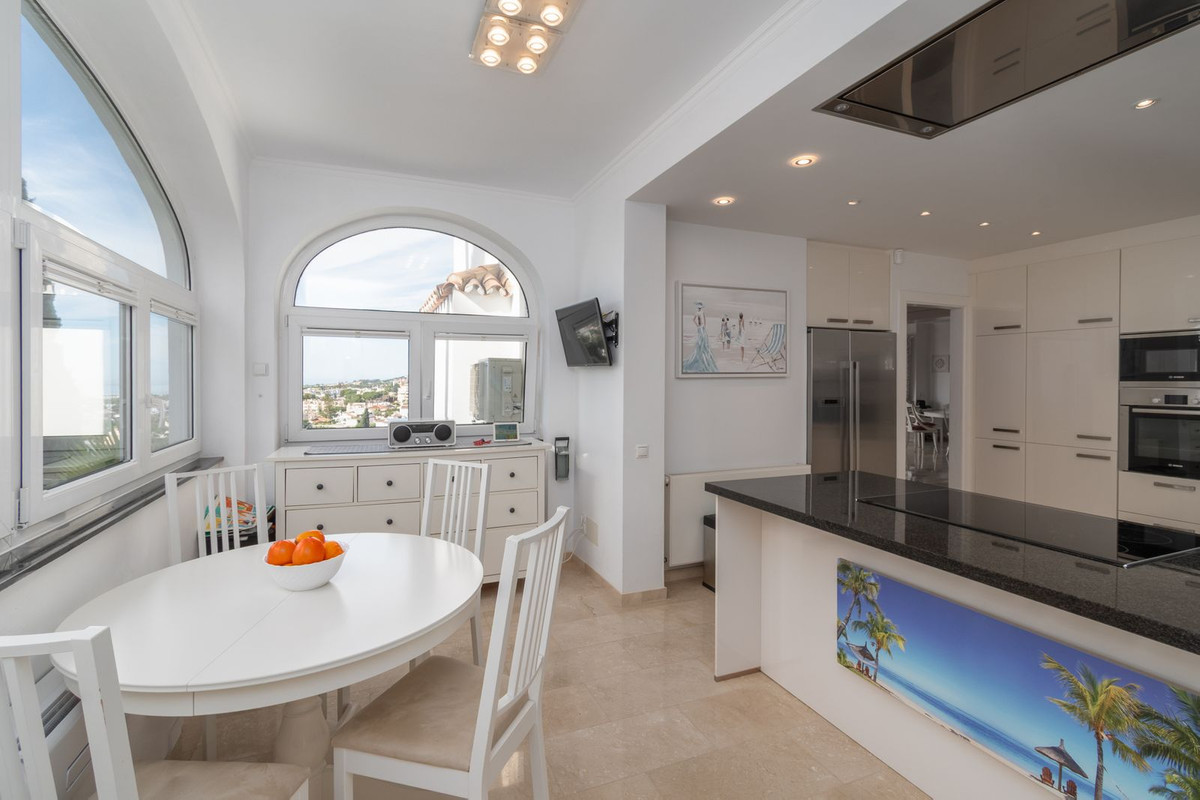 5 Bed Townhouse for sale in Riviera Del Sol Costa Del Sol, Málaga, Spain