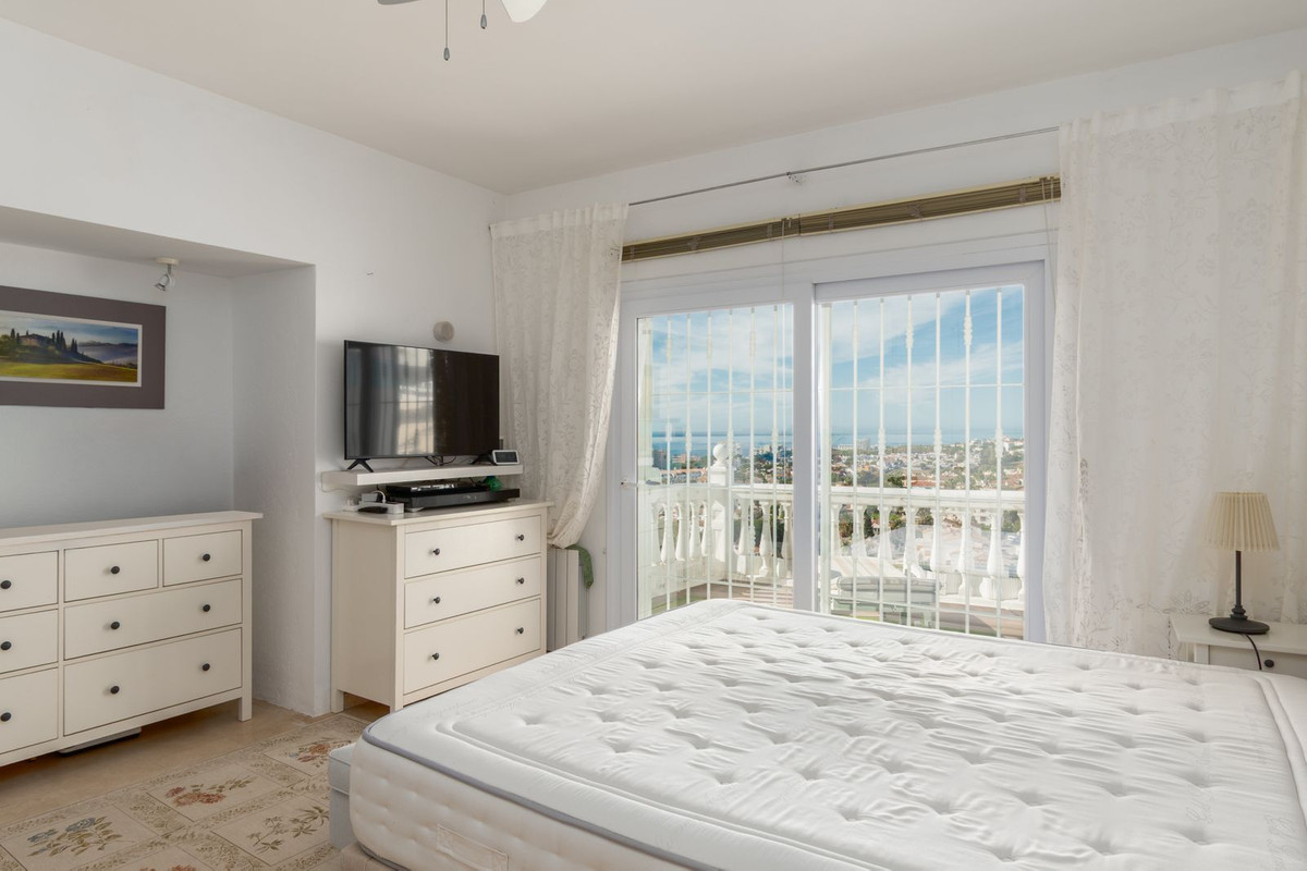 5 Bed Townhouse for sale in Riviera Del Sol Costa Del Sol, Málaga, Spain