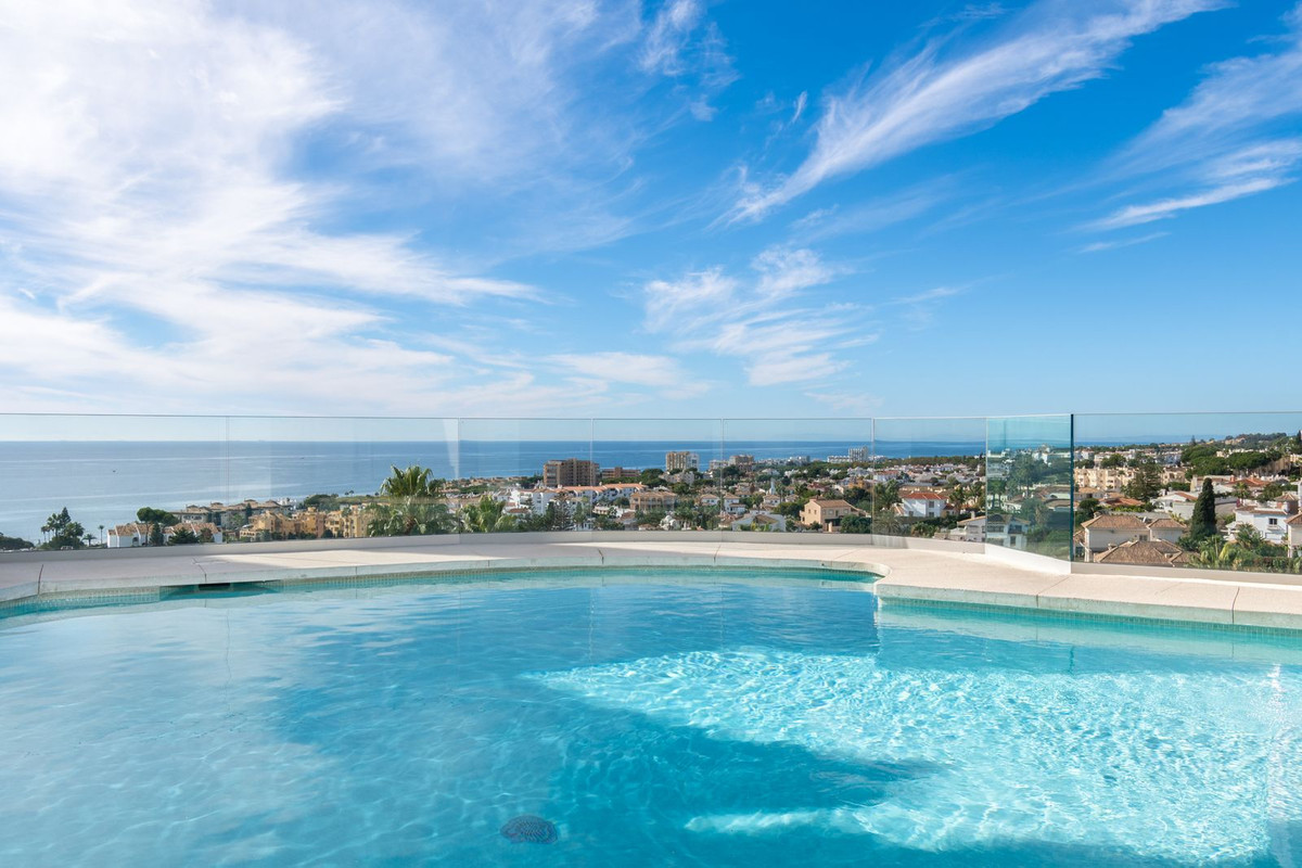 5 Bed Townhouse for sale in Riviera Del Sol Costa Del Sol, Málaga, Spain