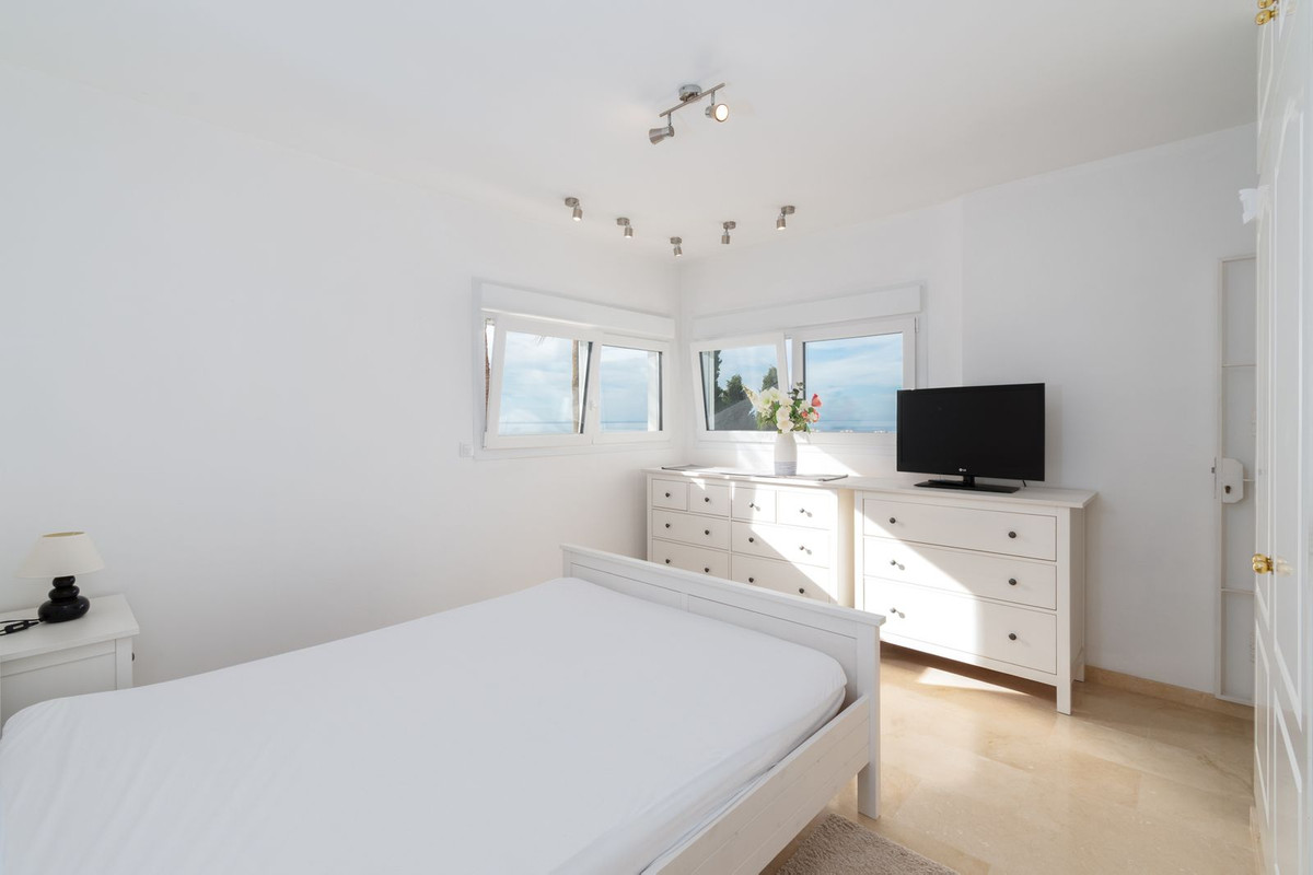 5 Bed Townhouse for sale in Riviera Del Sol Costa Del Sol, Málaga, Spain