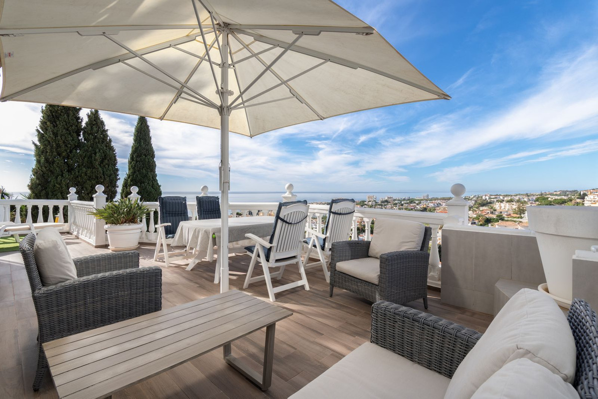 5 Bed Townhouse for sale in Riviera Del Sol Costa Del Sol, Málaga, Spain