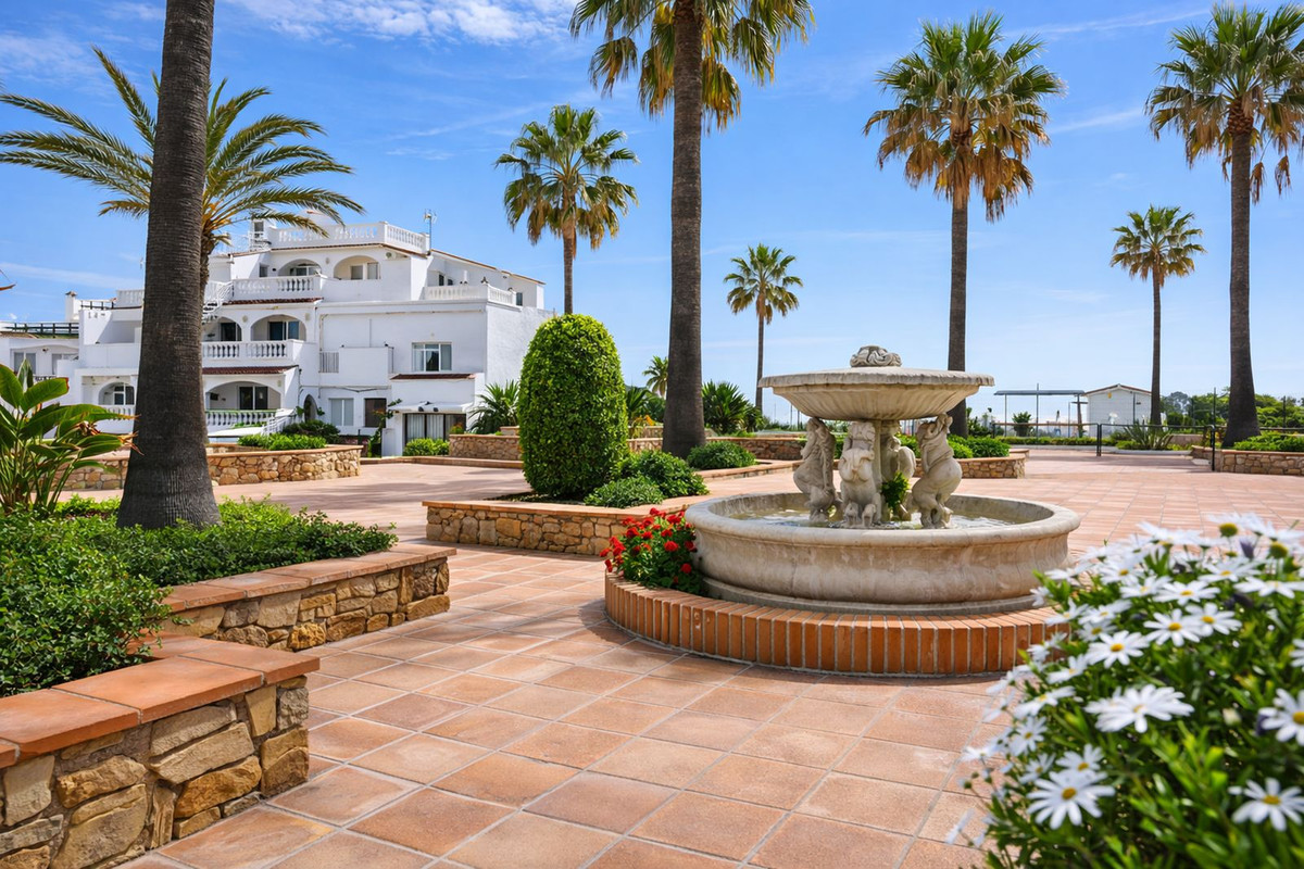 Se vende Adosada de 1 dormitorios en Costa Del Sol, Málaga, España