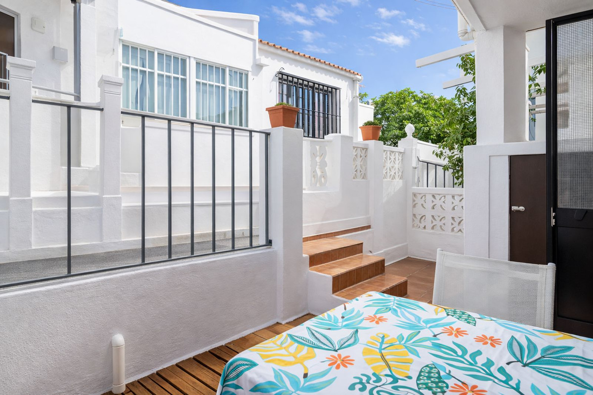 Se vende Adosada de 1 dormitorios en Costa Del Sol, Málaga, España