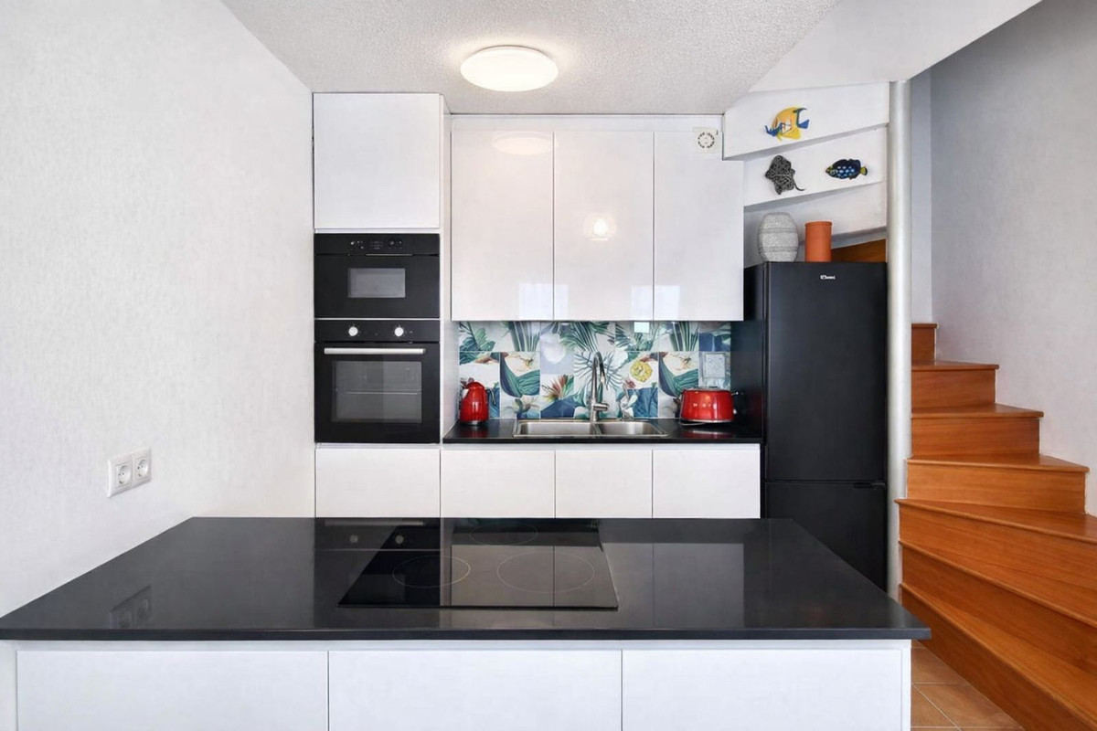 Se vende Adosada de 1 dormitorios en Costa Del Sol, Málaga, España