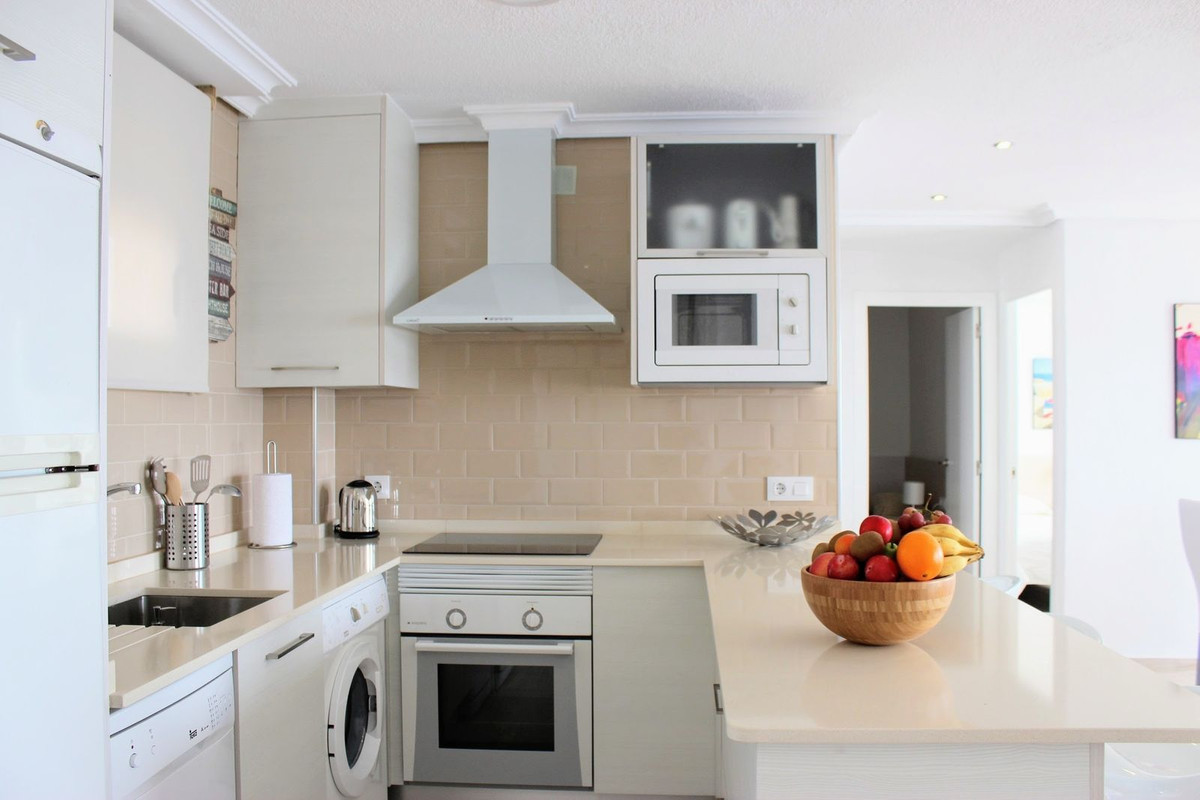 Se vende Apartamento Planta Media de 3 dormitorios en Costa Blanca, Alicante, España