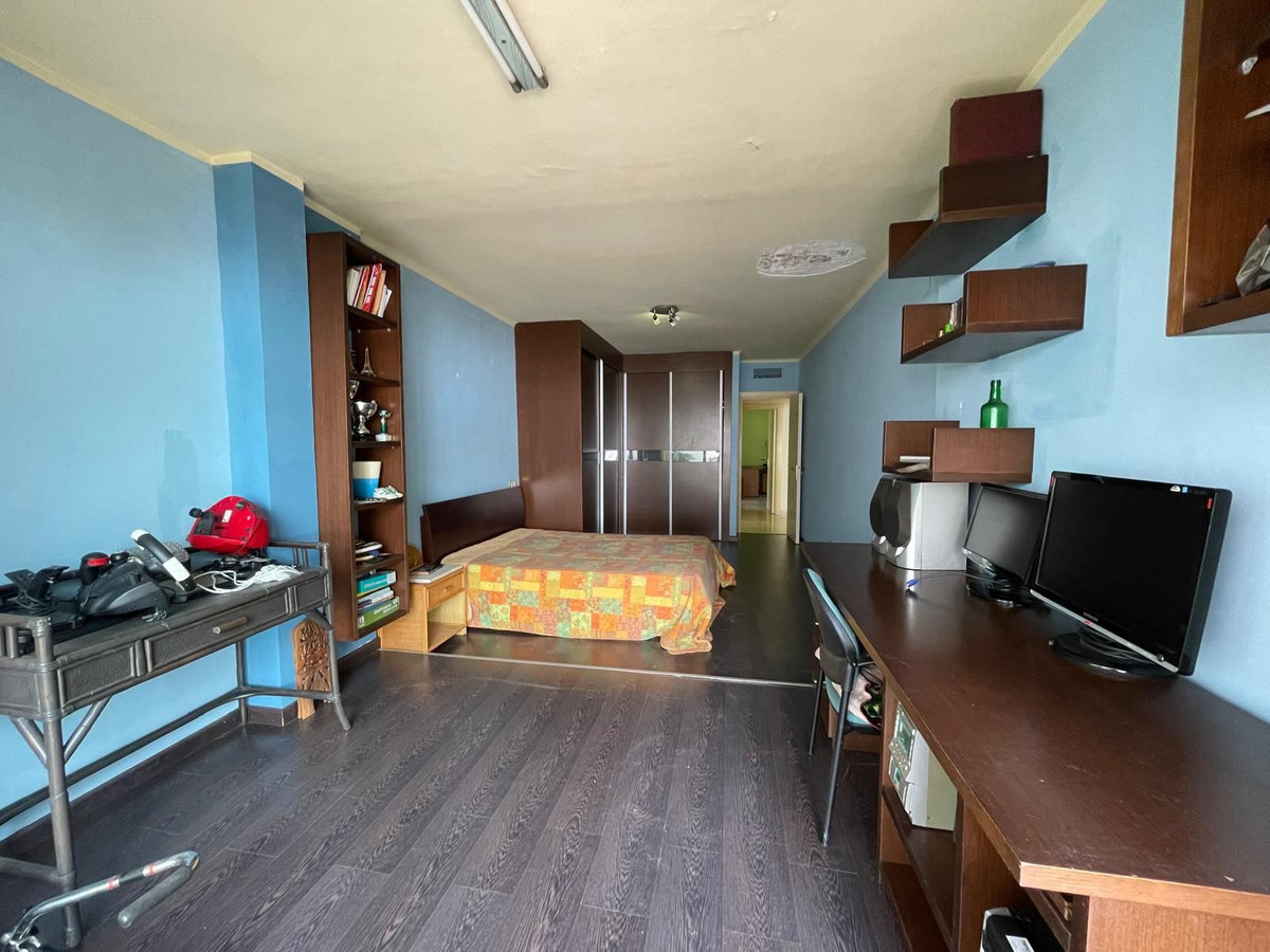 3 Bed Apartment for sale in Marbella Costa Del Sol, Málaga, Spain