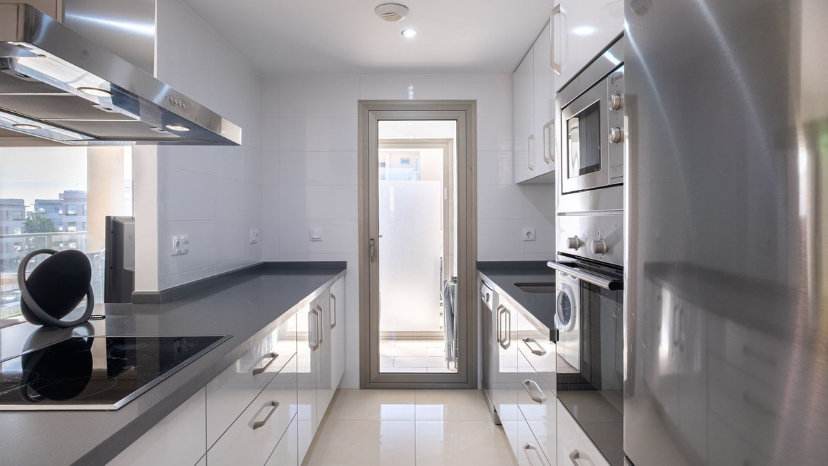 Se vende Apartamento Planta Media de 2 dormitorios en Costa Blanca, Alicante, España