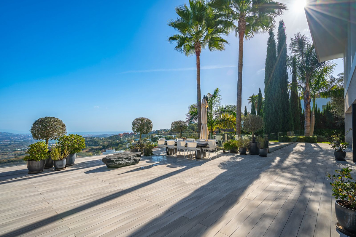 Se vende Villa - Chalet de 6 dormitorios en Costa Del Sol, Málaga, España