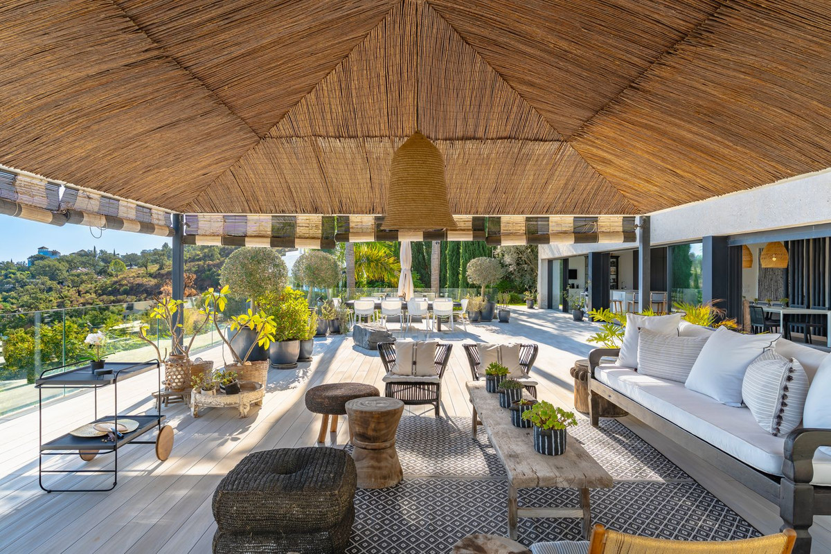 Se vende Villa - Chalet de 6 dormitorios en Costa Del Sol, Málaga, España