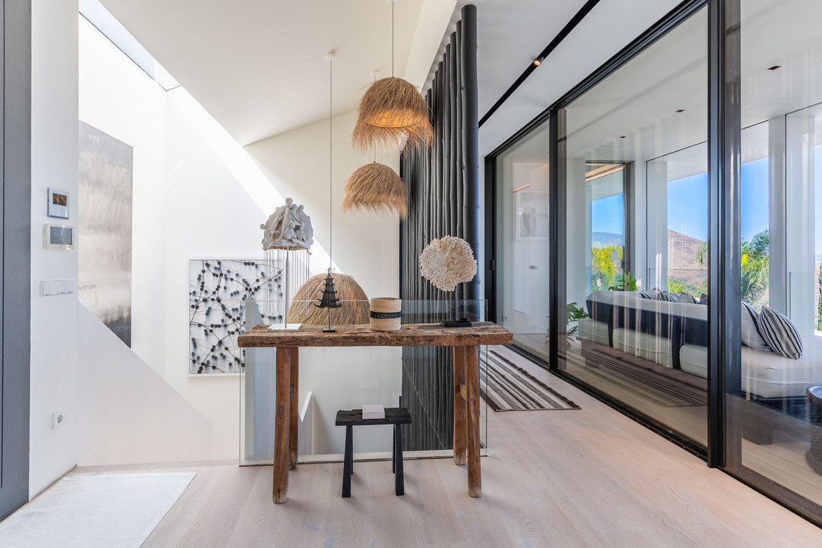 Se vende Villa - Chalet de 6 dormitorios en Costa Del Sol, Málaga, España