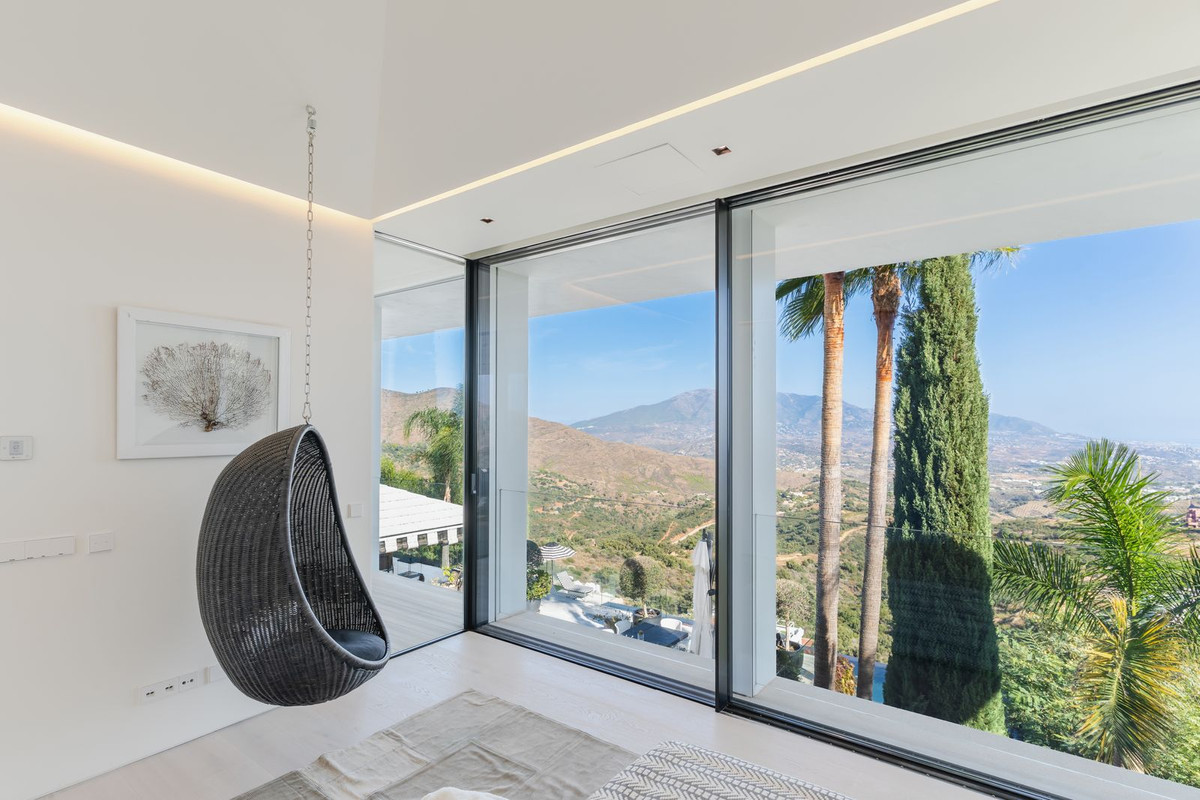 Se vende Villa - Chalet de 6 dormitorios en Costa Del Sol, Málaga, España