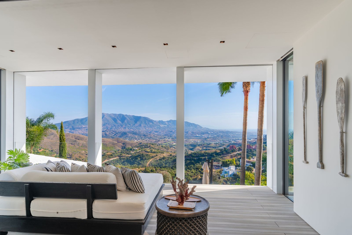 Se vende Villa - Chalet de 6 dormitorios en Costa Del Sol, Málaga, España