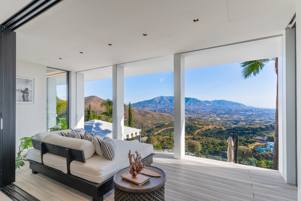 Se vende Villa - Chalet de 6 dormitorios en Costa Del Sol, Málaga, España