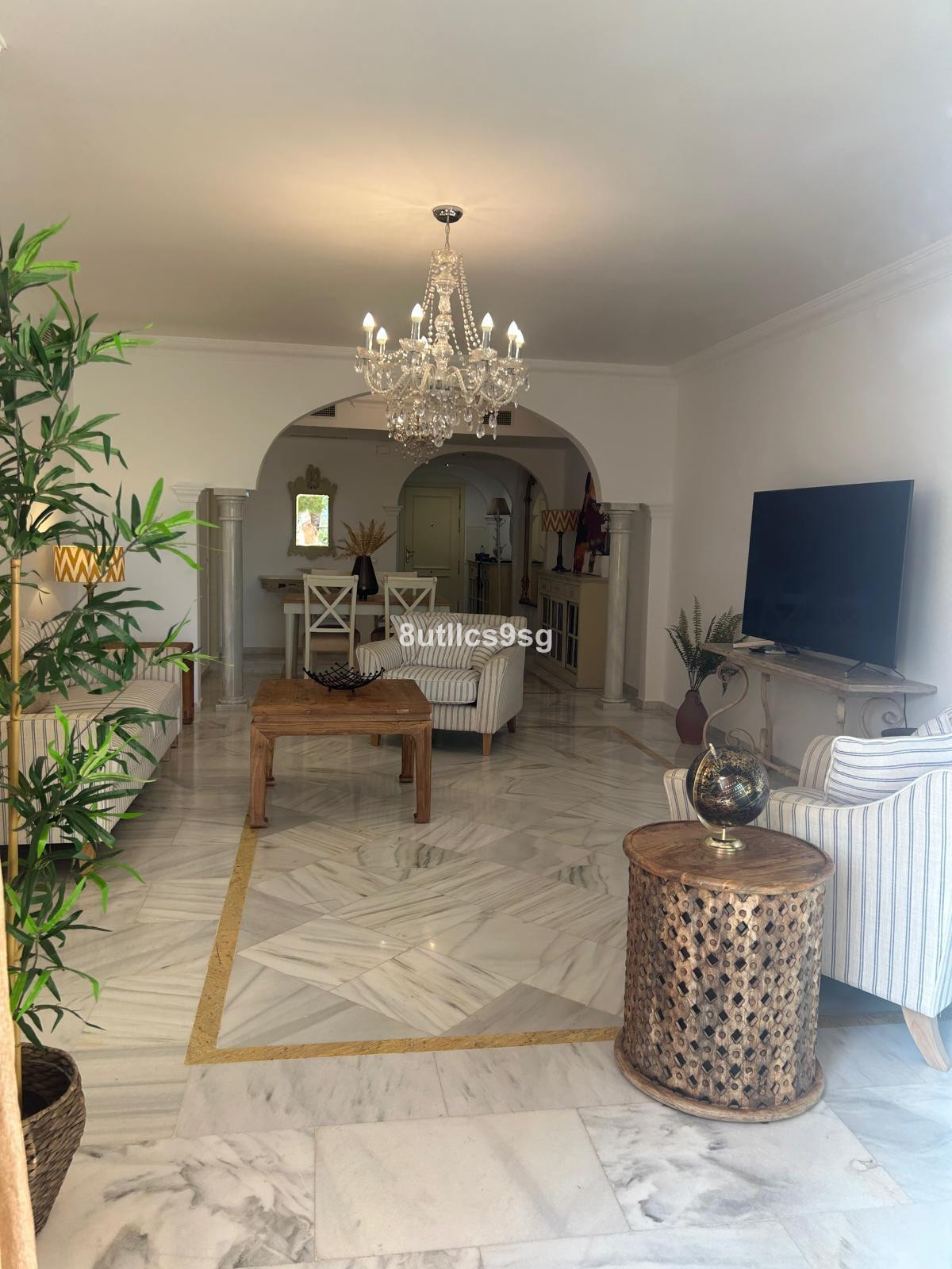 2 Bed Apartment for sale in Nueva Andalucía Costa Del Sol, Málaga, Spain