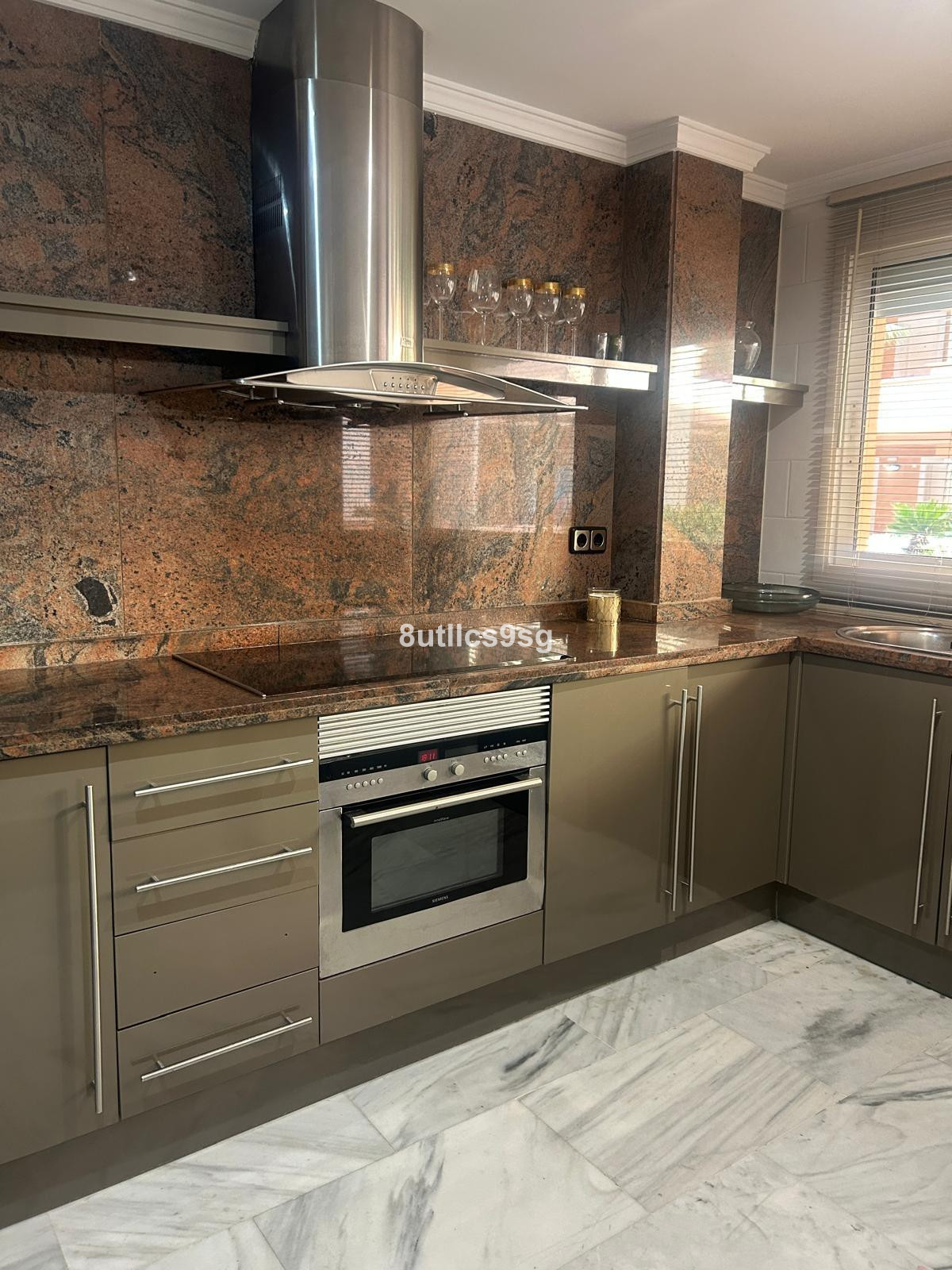 2 Bed Apartment for sale in Nueva Andalucía Costa Del Sol, Málaga, Spain