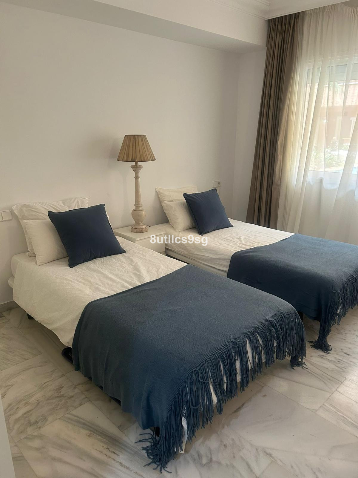 2 Bed Apartment for sale in Nueva Andalucía Costa Del Sol, Málaga, Spain