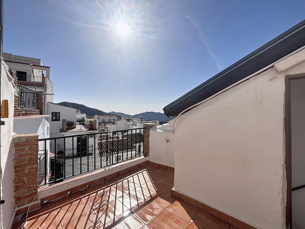 Se vende Pareada de 3 dormitorios en Costa Del Sol East, Málaga, España
