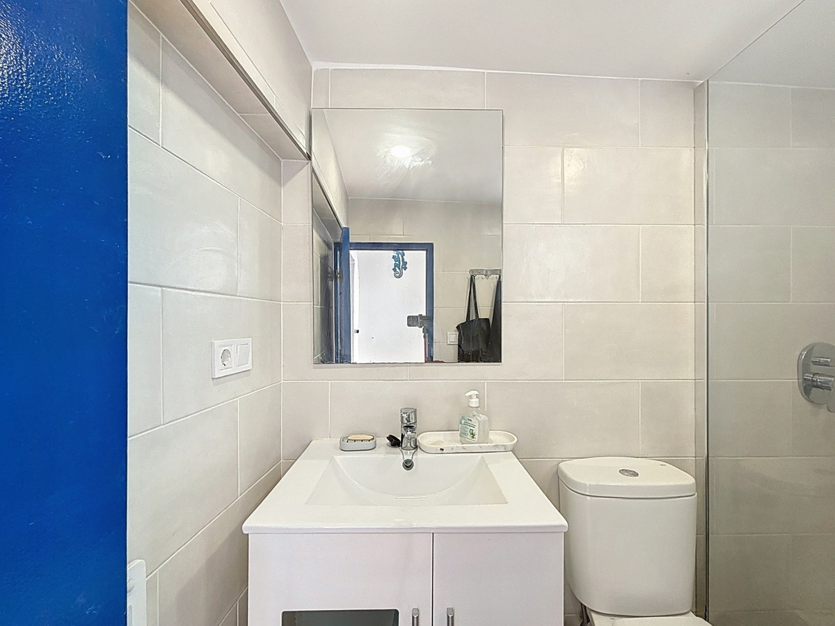 Se vende Pareada de 3 dormitorios en Costa Del Sol East, Málaga, España