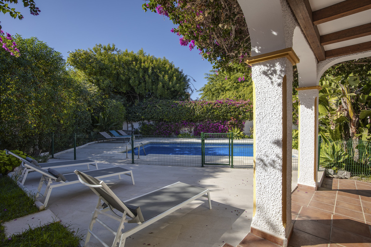 4 Bed Townhouse for sale in Guadalmina Alta Costa Del Sol, Málaga, Spain