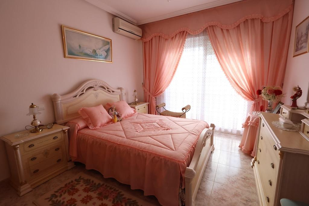 5 Bed Townhouse for sale in Orihuela Costa Costa Blanca, Alicante, Spain