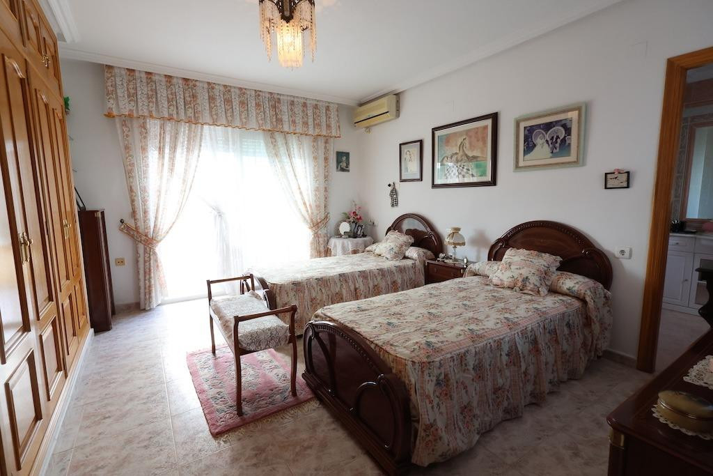 5 Bed Townhouse for sale in Orihuela Costa Costa Blanca, Alicante, Spain