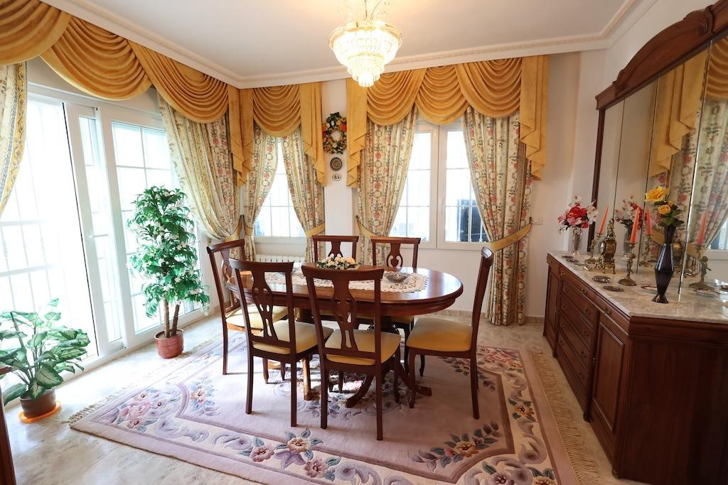 5 Bed Townhouse for sale in Orihuela Costa Costa Blanca, Alicante, Spain