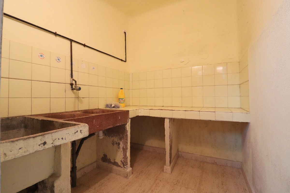 Se vende Local comercial  en Costa Blanca, Alicante, España