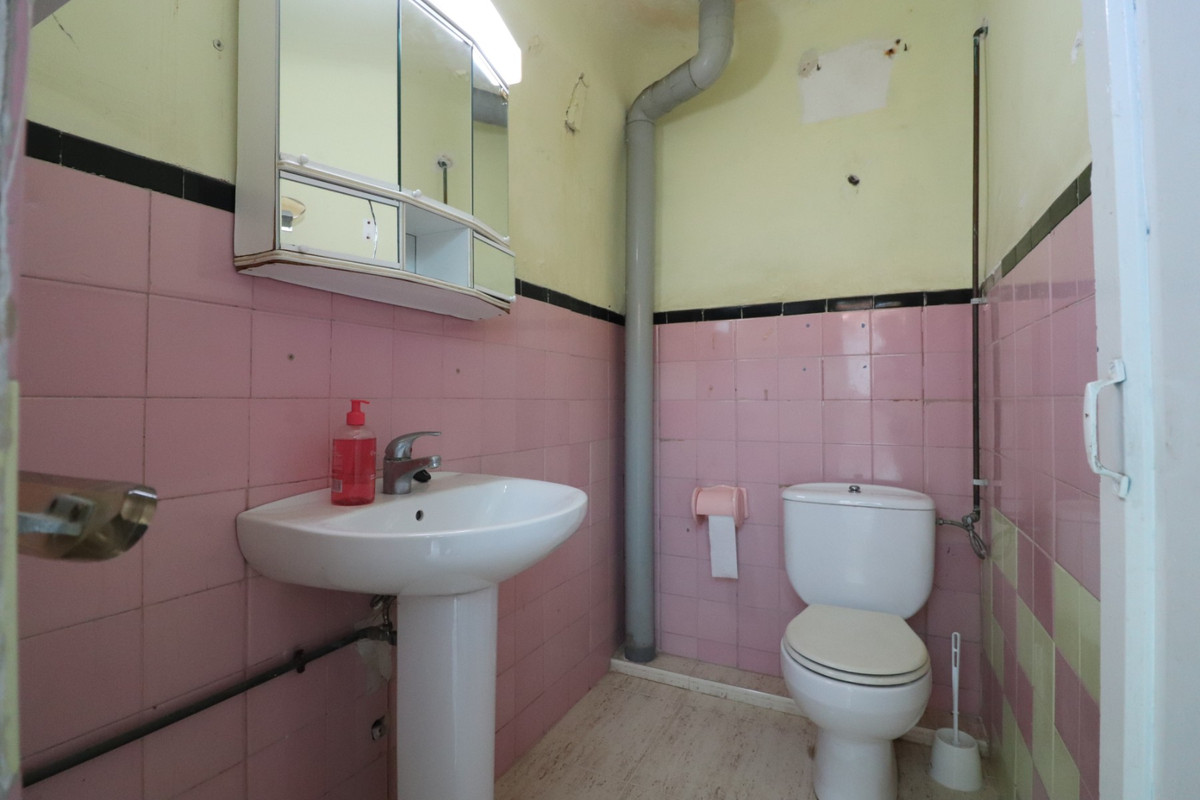 Se vende Local comercial  en Costa Blanca, Alicante, España