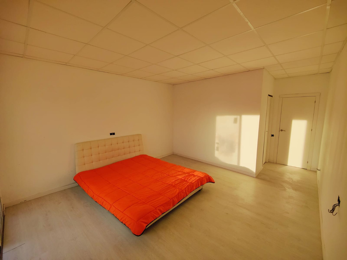 4 Bed Townhouse for sale in Pinoso Costa Blanca, Alicante, Spain