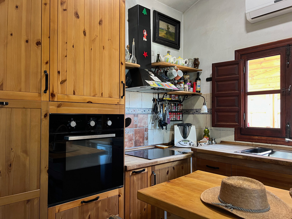 Se vende Villa - Chalet de 3 dormitorios en Costa Del Sol East, Málaga, España