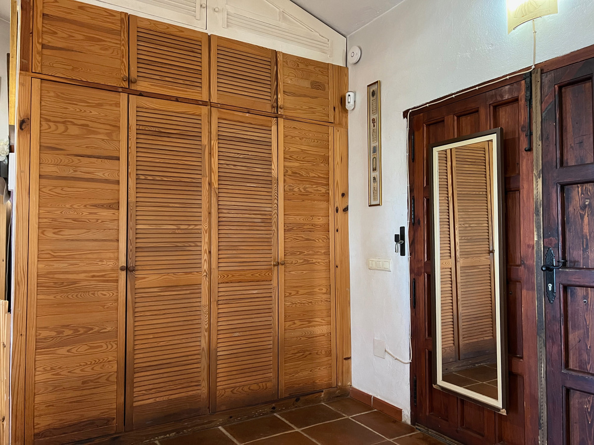 Se vende Villa - Chalet de 3 dormitorios en Costa Del Sol East, Málaga, España