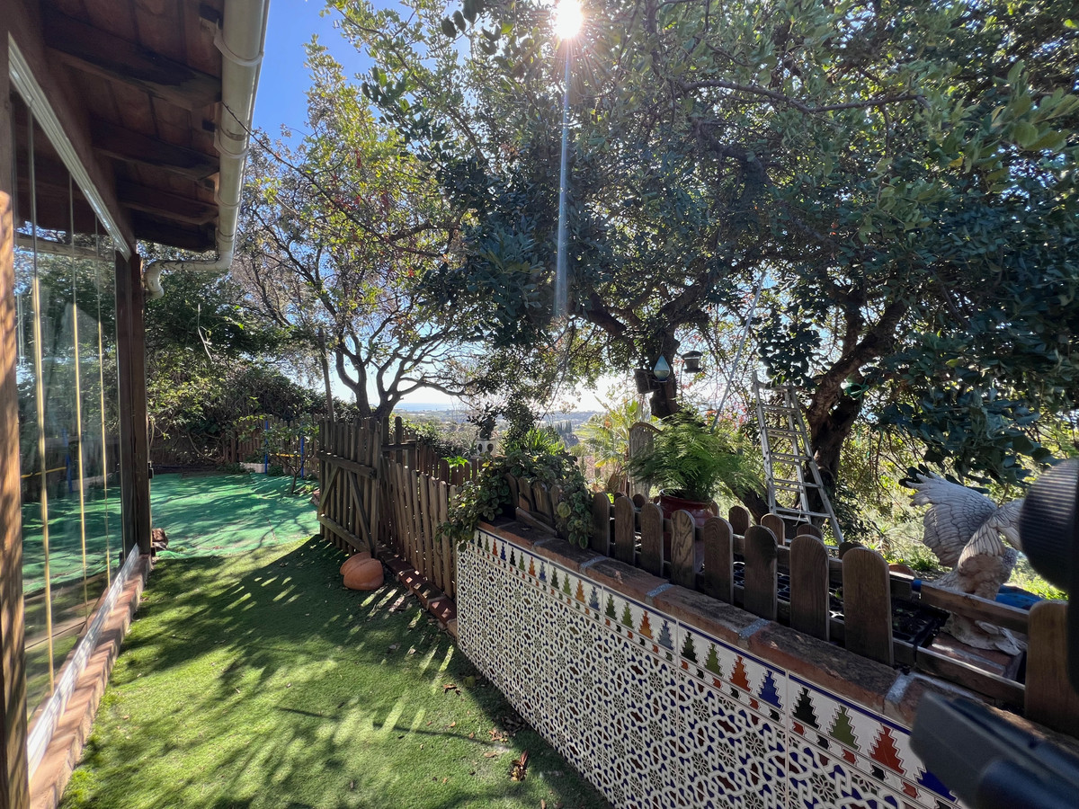 Se vende Villa - Chalet de 3 dormitorios en Costa Del Sol East, Málaga, España