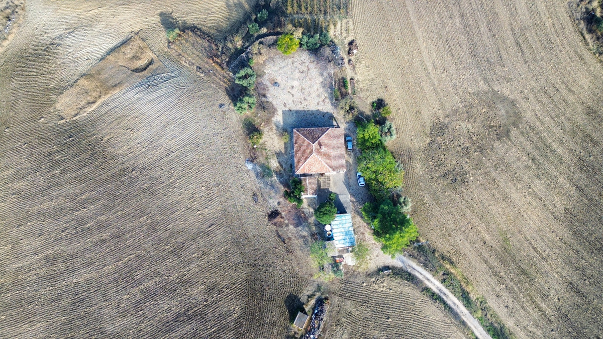 4 Bed Plots for sale in Ronda Costa Del Sol, Málaga, Spain