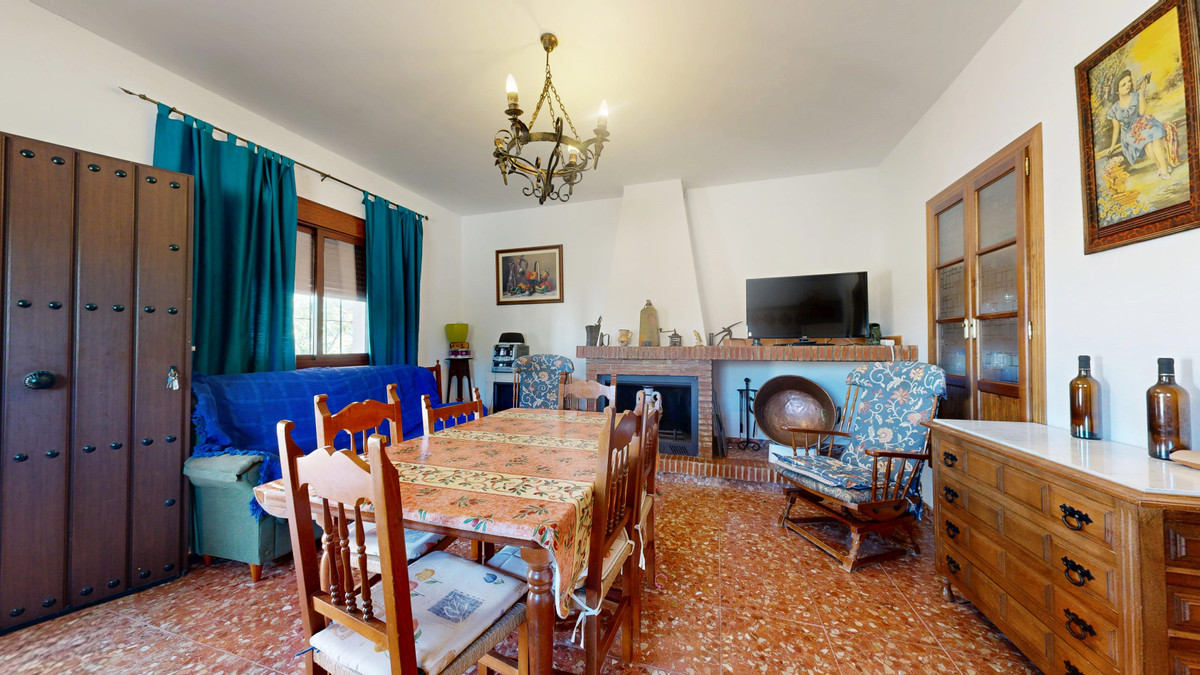 4 Bed Plots for sale in Ronda Costa Del Sol, Málaga, Spain