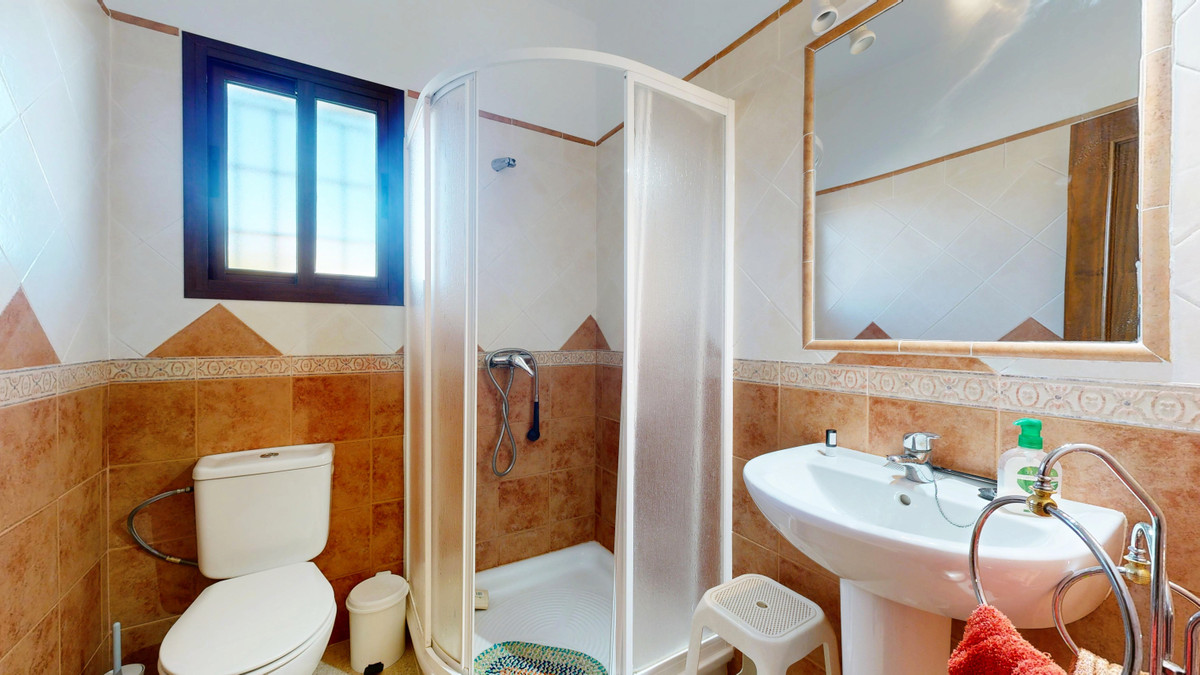 4 Bed Plots for sale in Ronda Costa Del Sol, Málaga, Spain