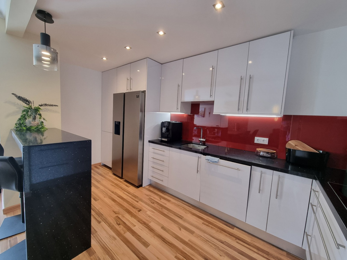 Se vende Apartamento Planta Media de 2 dormitorios en Costa Blanca, Alicante, España