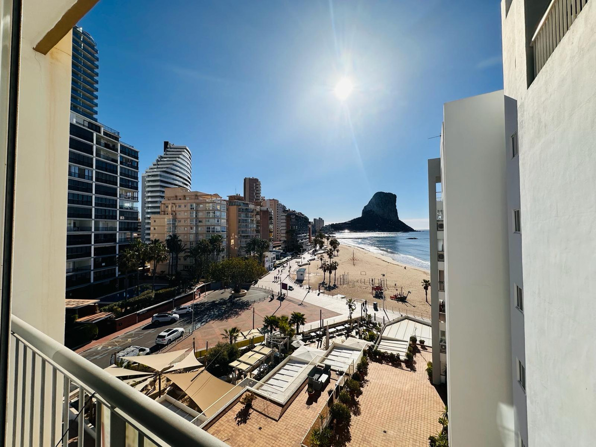 Se vende Apartamento Planta Media de 2 dormitorios en Costa Blanca, Alicante, España